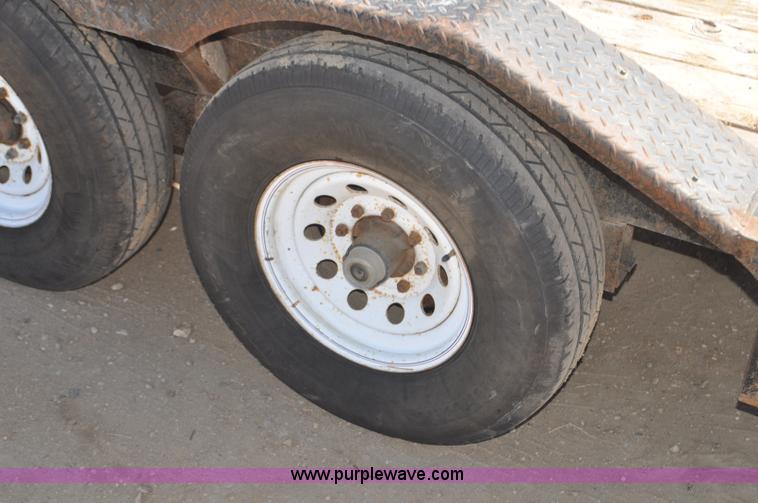 image for item F2385 2002 May GN equipment trailer