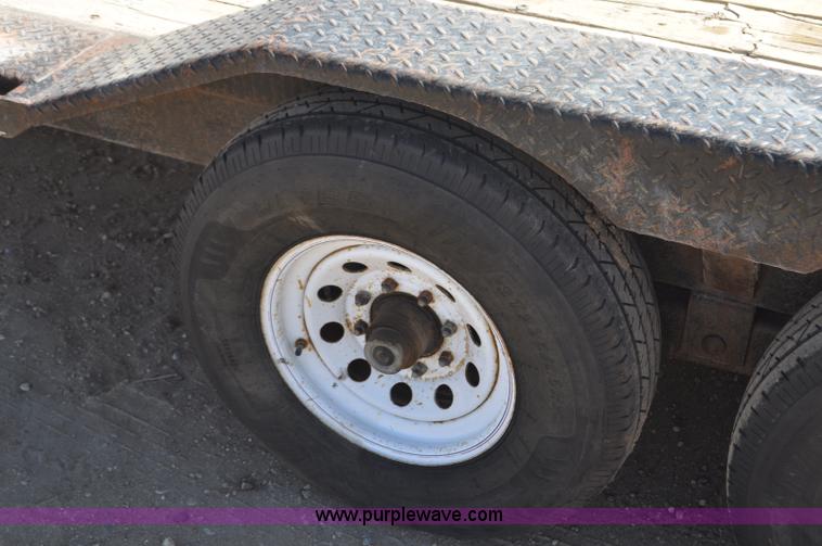 image for item F2385 2002 May GN equipment trailer