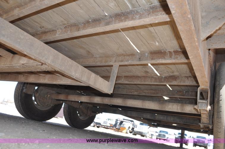 image for item F2385 2002 May GN equipment trailer