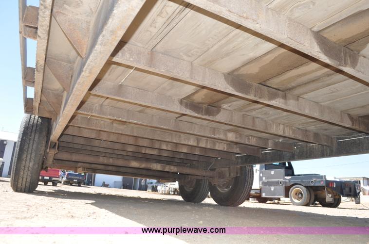 image for item F2385 2002 May GN equipment trailer