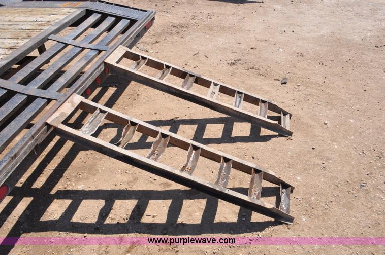 image for item F2385 2002 May GN equipment trailer