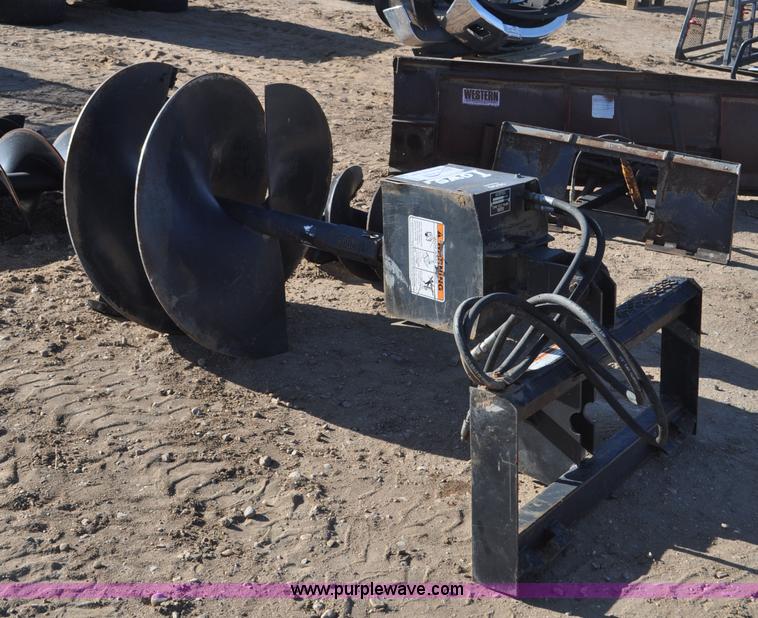 image for item F2394 Lowe 650CLH skid skid steer auger