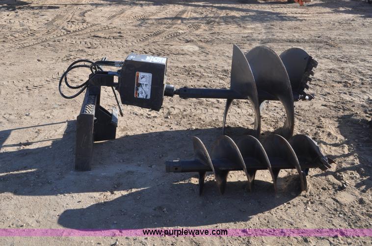 image for item F2394 Lowe 650CLH skid skid steer auger
