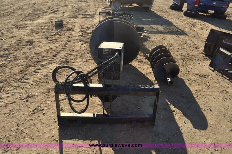 image for item F2394 Lowe 650CLH skid skid steer auger