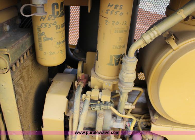 image for item F7563 2005 Caterpillar D6N LGP dozer