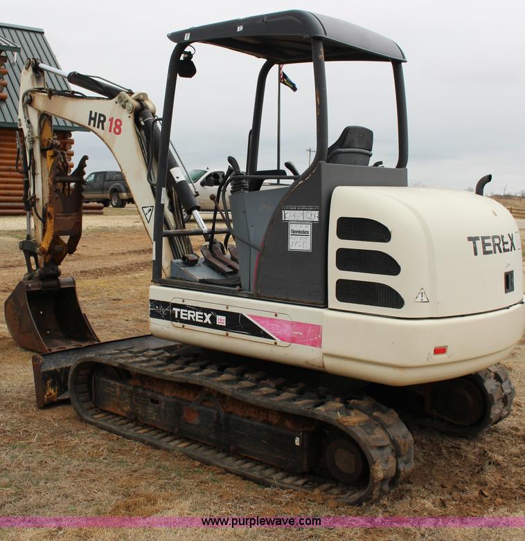image for item F7568 2005 Terex HR18 compact excavator