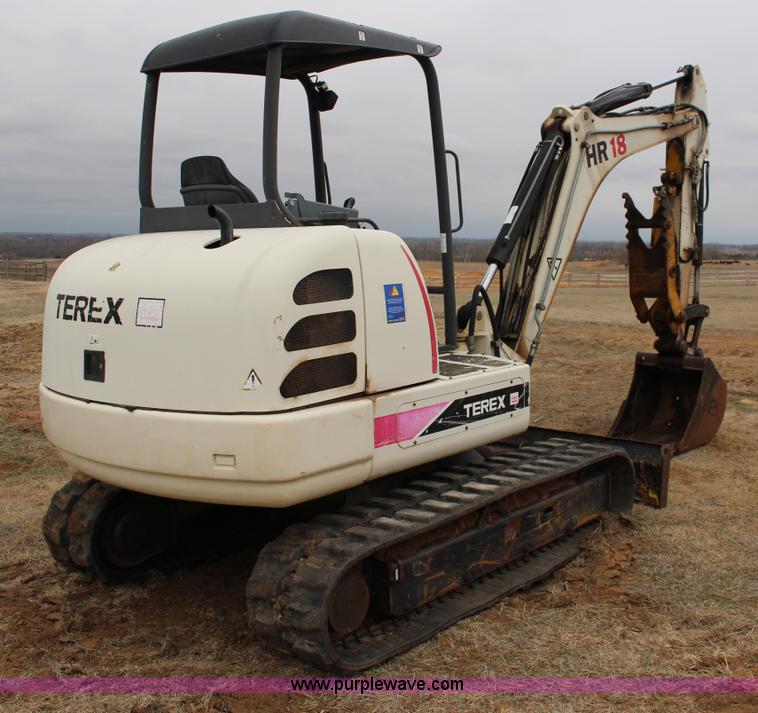 image for item F7568 2005 Terex HR18 compact excavator