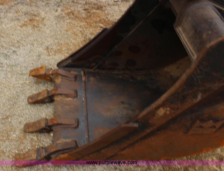 image for item F7568 2005 Terex HR18 compact excavator