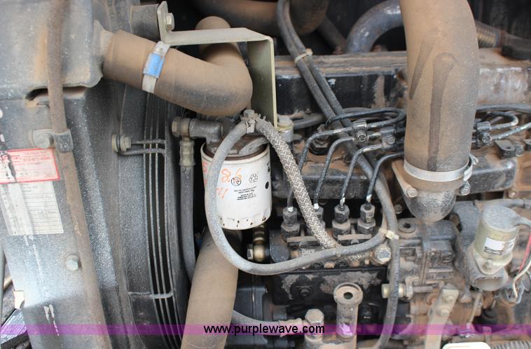 image for item F7568 2005 Terex HR18 compact excavator