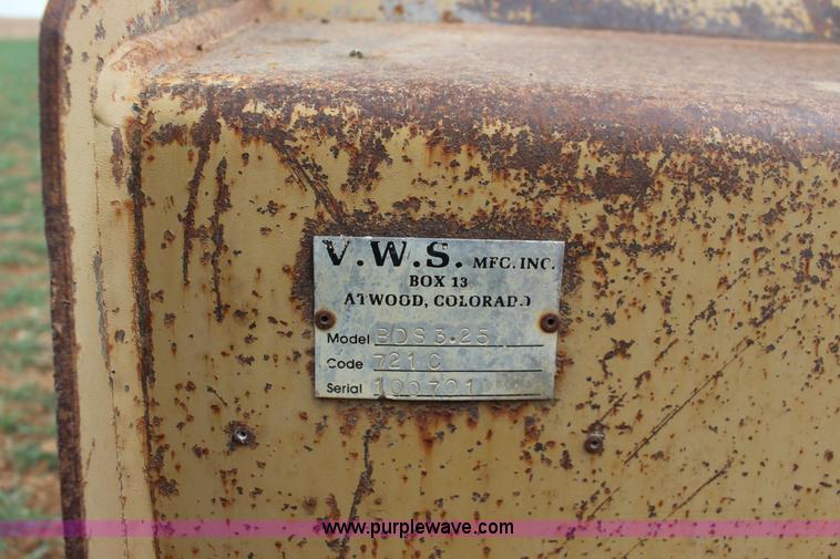 image for item F7569 2001 Case 721C wheel loader