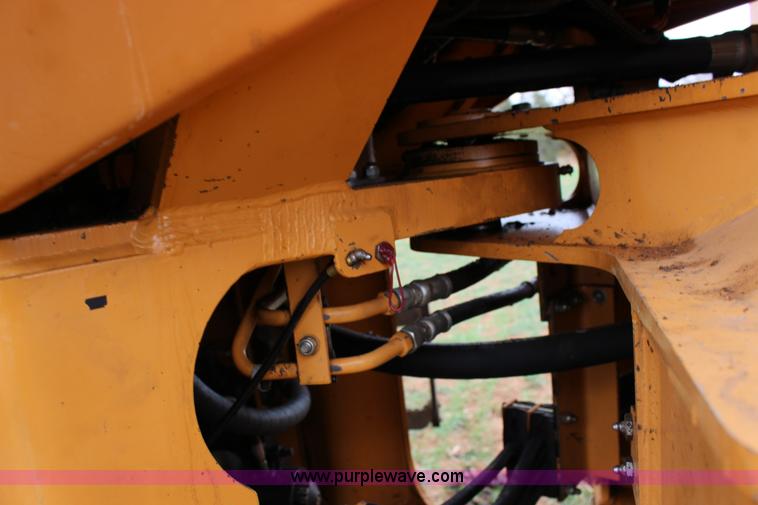 image for item F7569 2001 Case 721C wheel loader