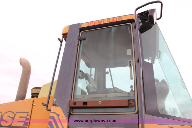 image for item F7569 2001 Case 721C wheel loader