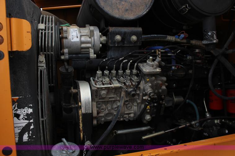 image for item F7569 2001 Case 721C wheel loader