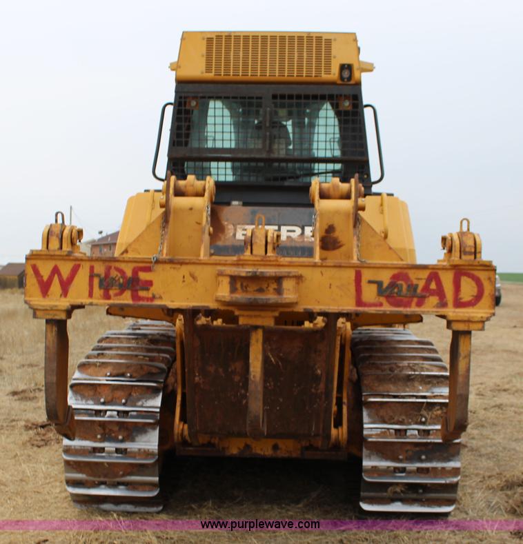 image for item F7625 2006 John Deere 850J dozer