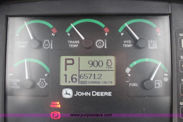 image for item F7625 2006 John Deere 850J dozer