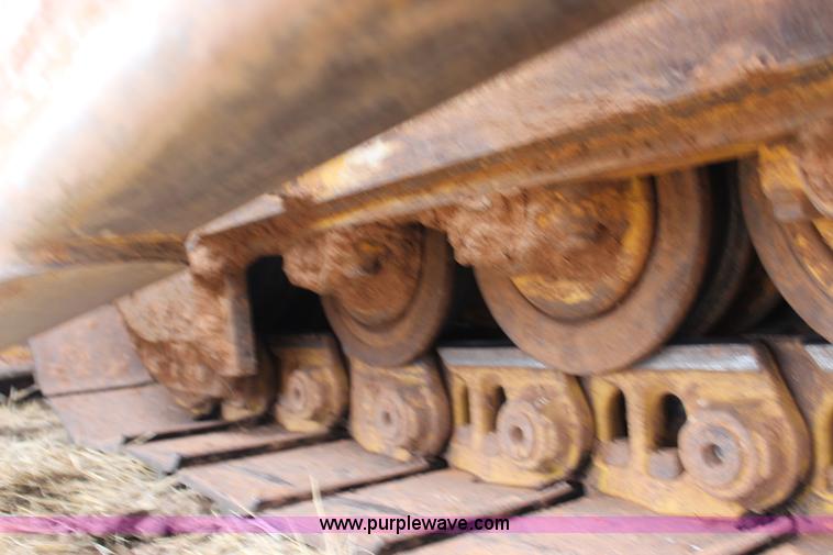 image for item F7625 2006 John Deere 850J dozer