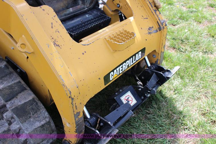 image for item F7642 2012 Caterpillar 289C tracked skid steer