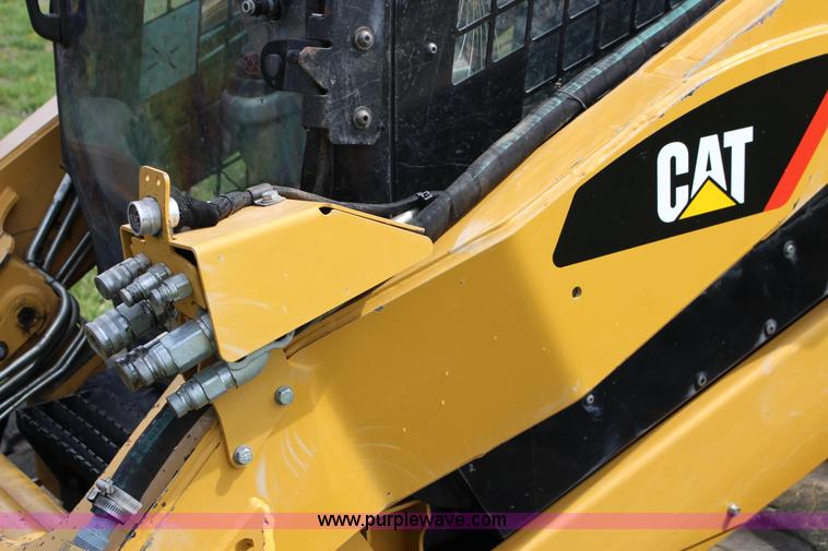 image for item F7642 2012 Caterpillar 289C tracked skid steer