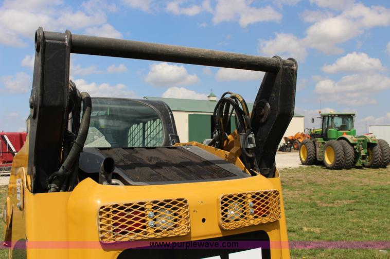 image for item F7642 2012 Caterpillar 289C tracked skid steer