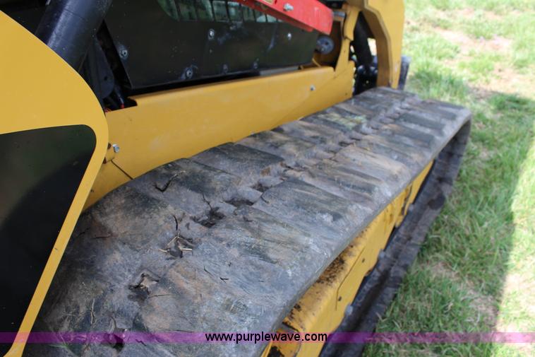 image for item F7642 2012 Caterpillar 289C tracked skid steer