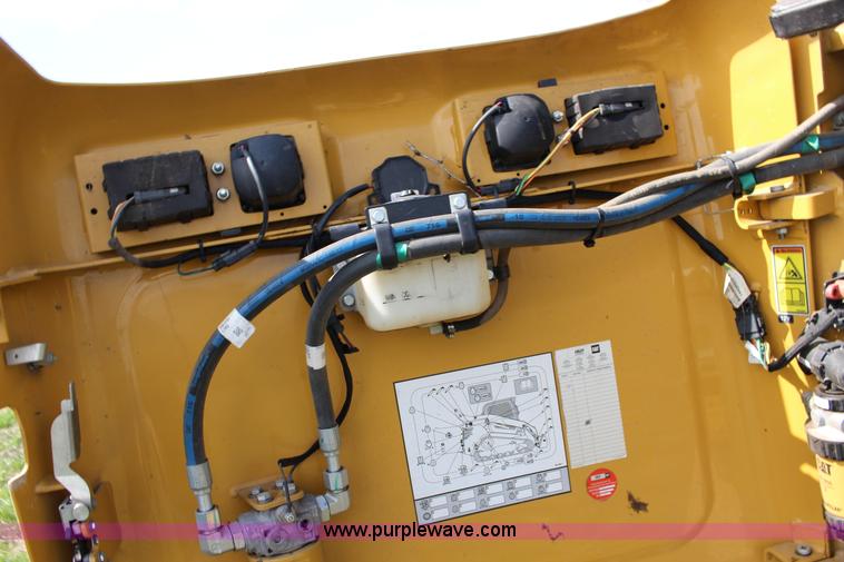 image for item F7644 2012 Caterpillar 289C tracked skid steer