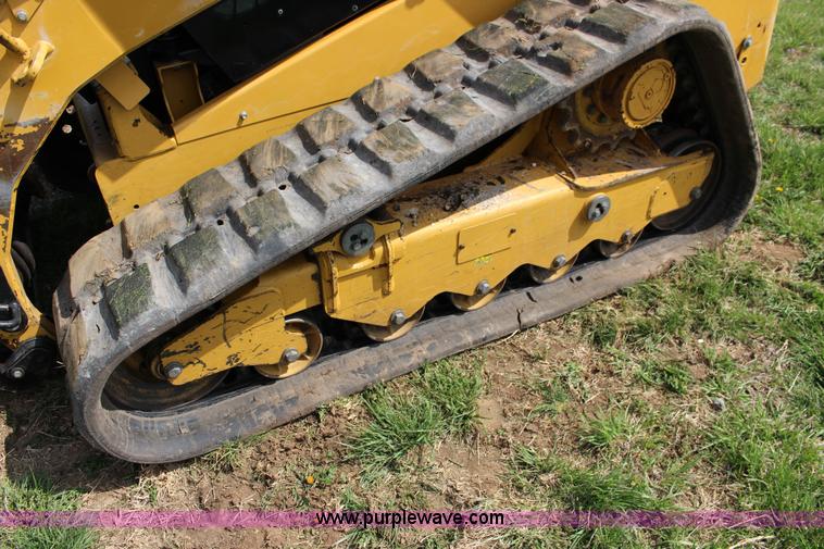 image for item F7644 2012 Caterpillar 289C tracked skid steer