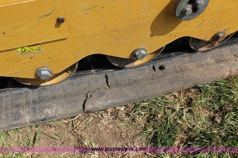 image for item F7644 2012 Caterpillar 289C tracked skid steer
