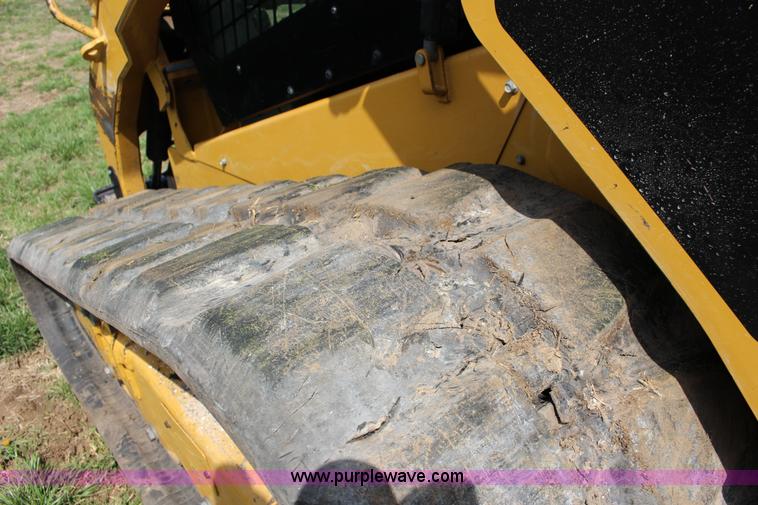 image for item F7644 2012 Caterpillar 289C tracked skid steer