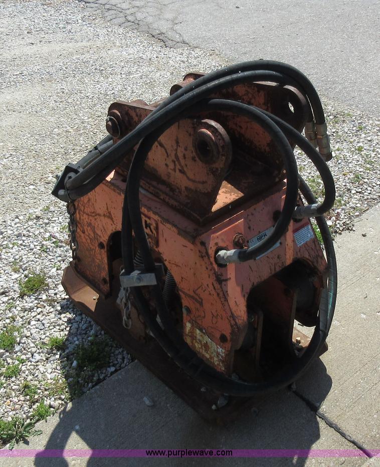 image for item F8440 NPK C4C hydraulic tamper