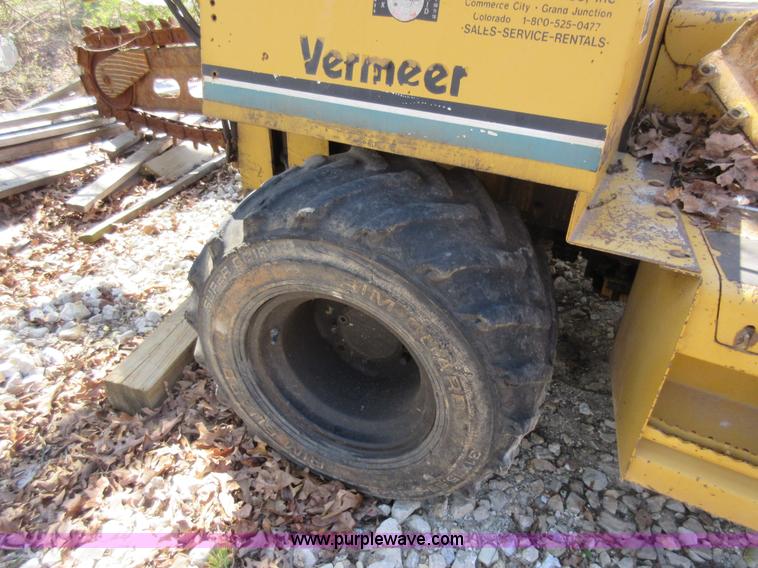 image for item F8443 1997 Vermeer V5750 trencher