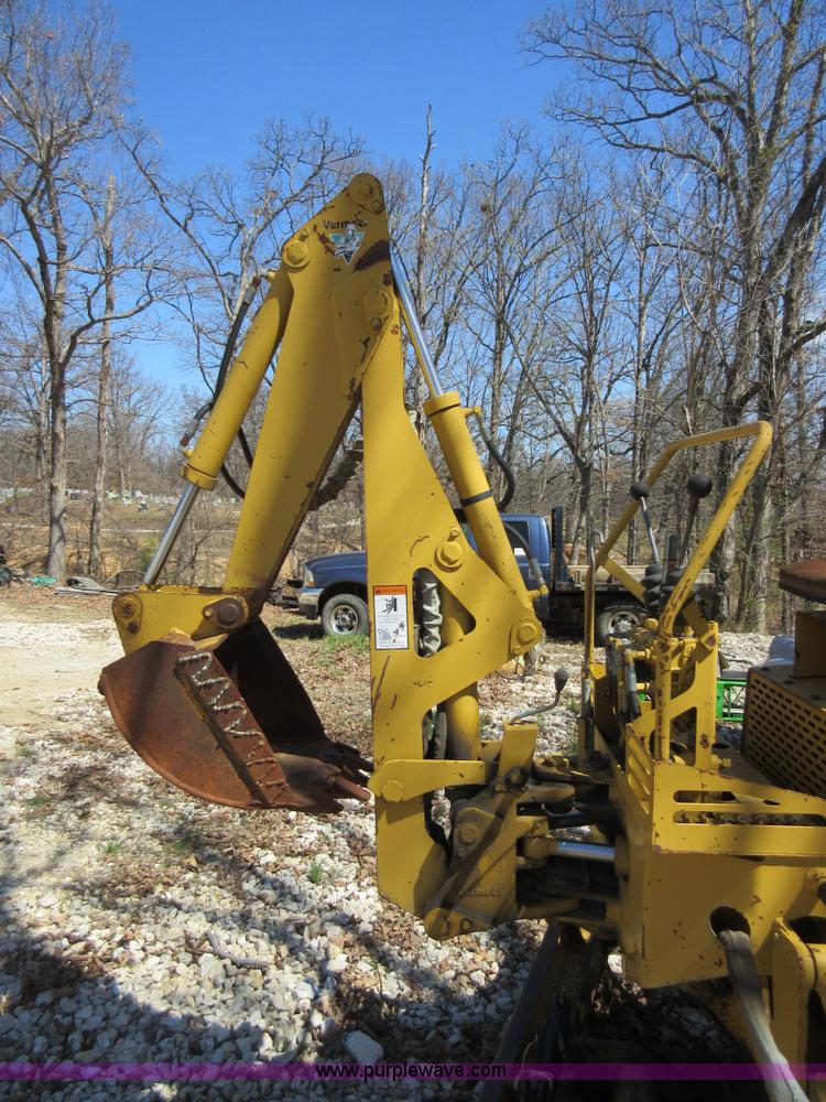 image for item F8443 1997 Vermeer V5750 trencher
