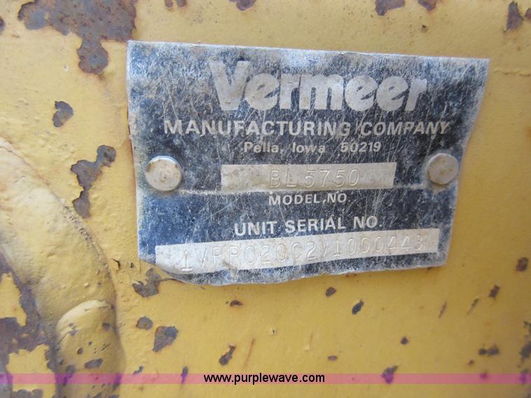 image for item F8443 1997 Vermeer V5750 trencher