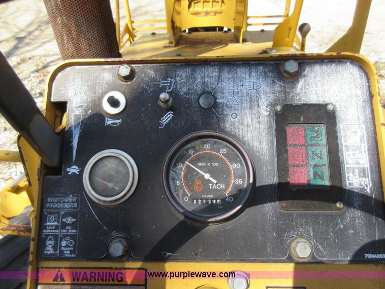 image for item F8443 1997 Vermeer V5750 trencher