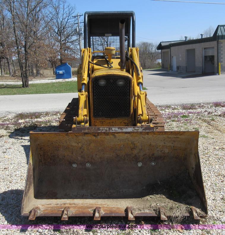 image for item F8452 1979 John Deere 350C track loader