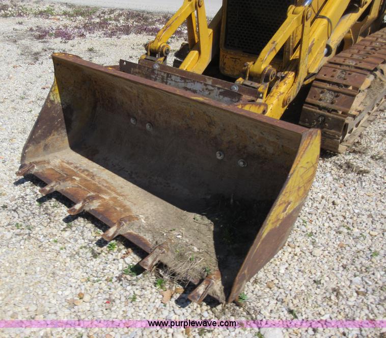 image for item F8452 1979 John Deere 350C track loader