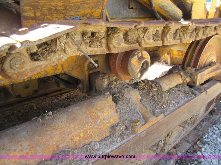 image for item F8452 1979 John Deere 350C track loader
