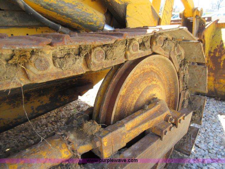 image for item F8452 1979 John Deere 350C track loader