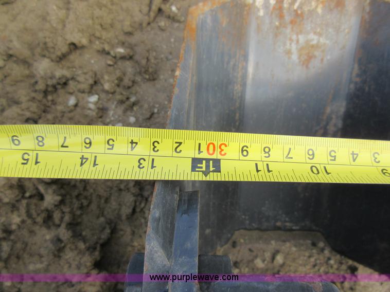 image for item F8471 Bobcat digger skid steer attachment