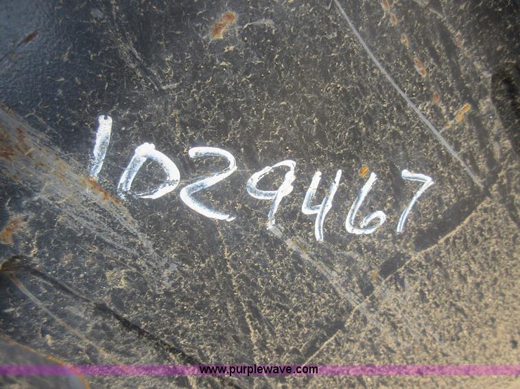 image for item F8471 Bobcat digger skid steer attachment