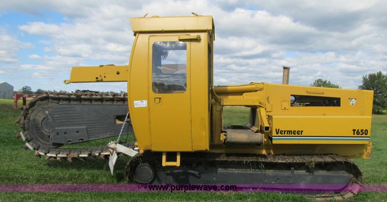 image for item G6510 1987 Vermeer T650 trencher