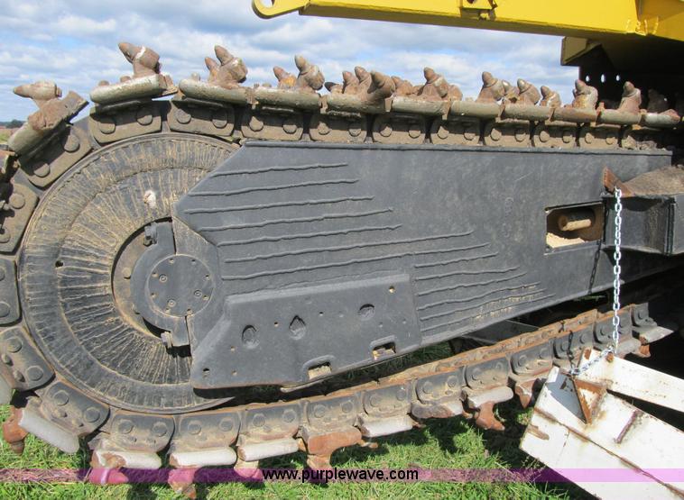 image for item G6510 1987 Vermeer T650 trencher