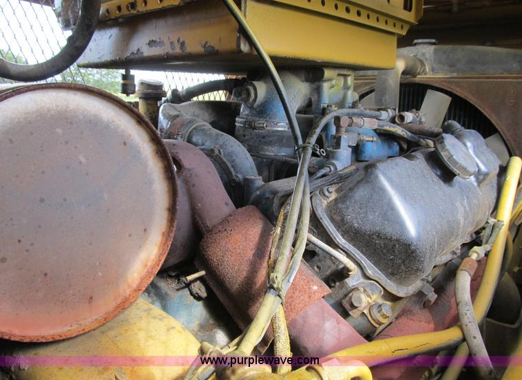 image for item G6510 1987 Vermeer T650 trencher