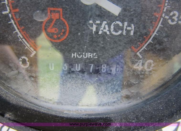 image for item G6510 1987 Vermeer T650 trencher