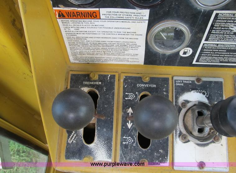 image for item G6510 1987 Vermeer T650 trencher