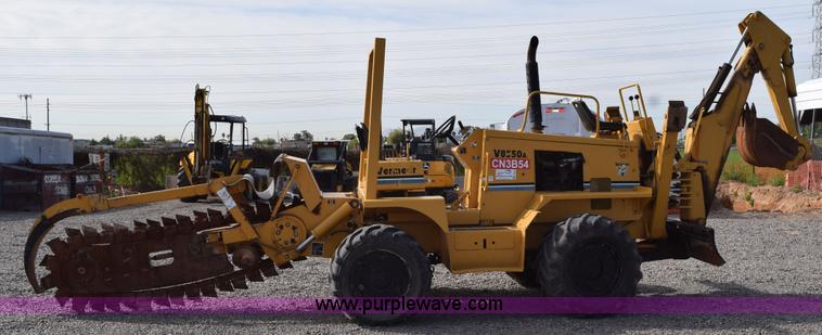 image for item H5233 Vermeer V8550A trencher