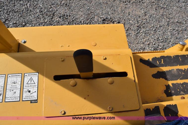 image for item H5233 Vermeer V8550A trencher