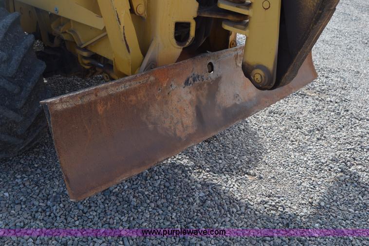 image for item H5233 Vermeer V8550A trencher