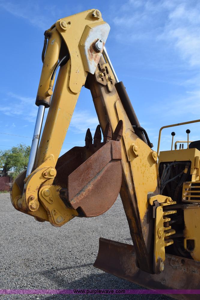 image for item H5233 Vermeer V8550A trencher