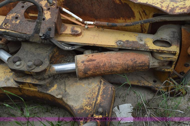 image for item H5238 1993 Case 550E dozer