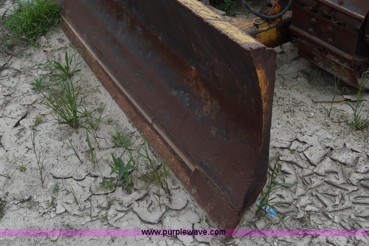 image for item H5238 1993 Case 550E dozer